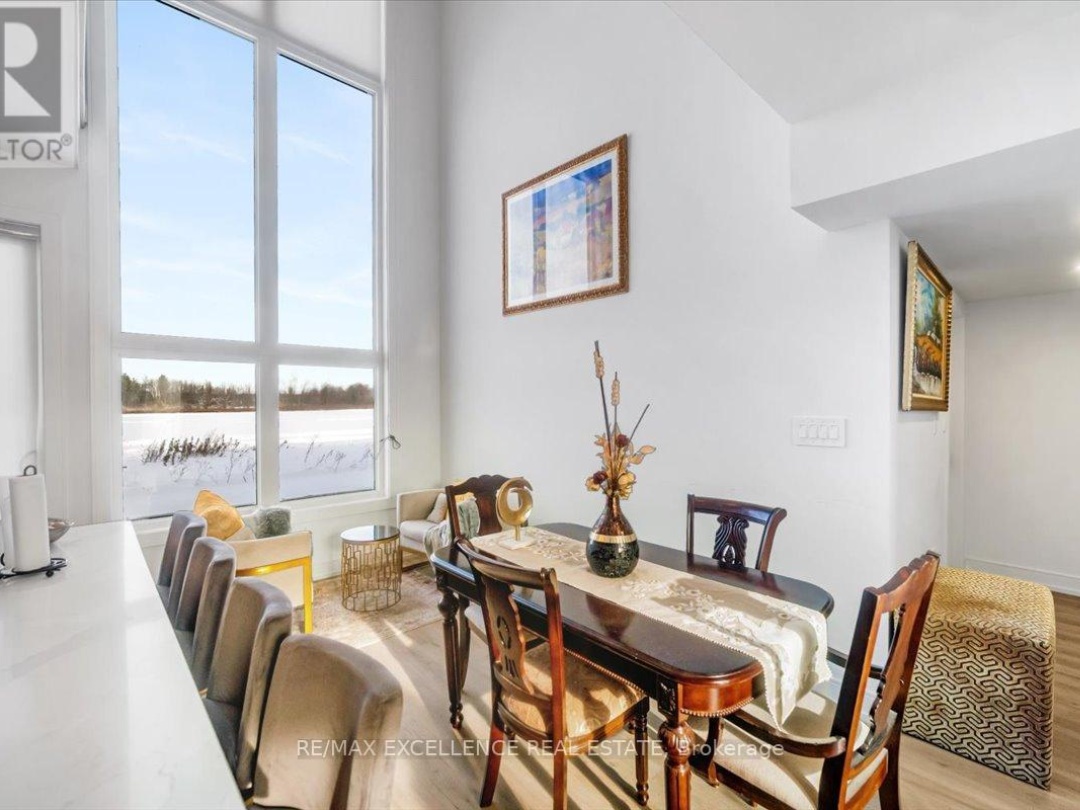 3717 QUAYSIDE DRIVE, Severn (West Shore)