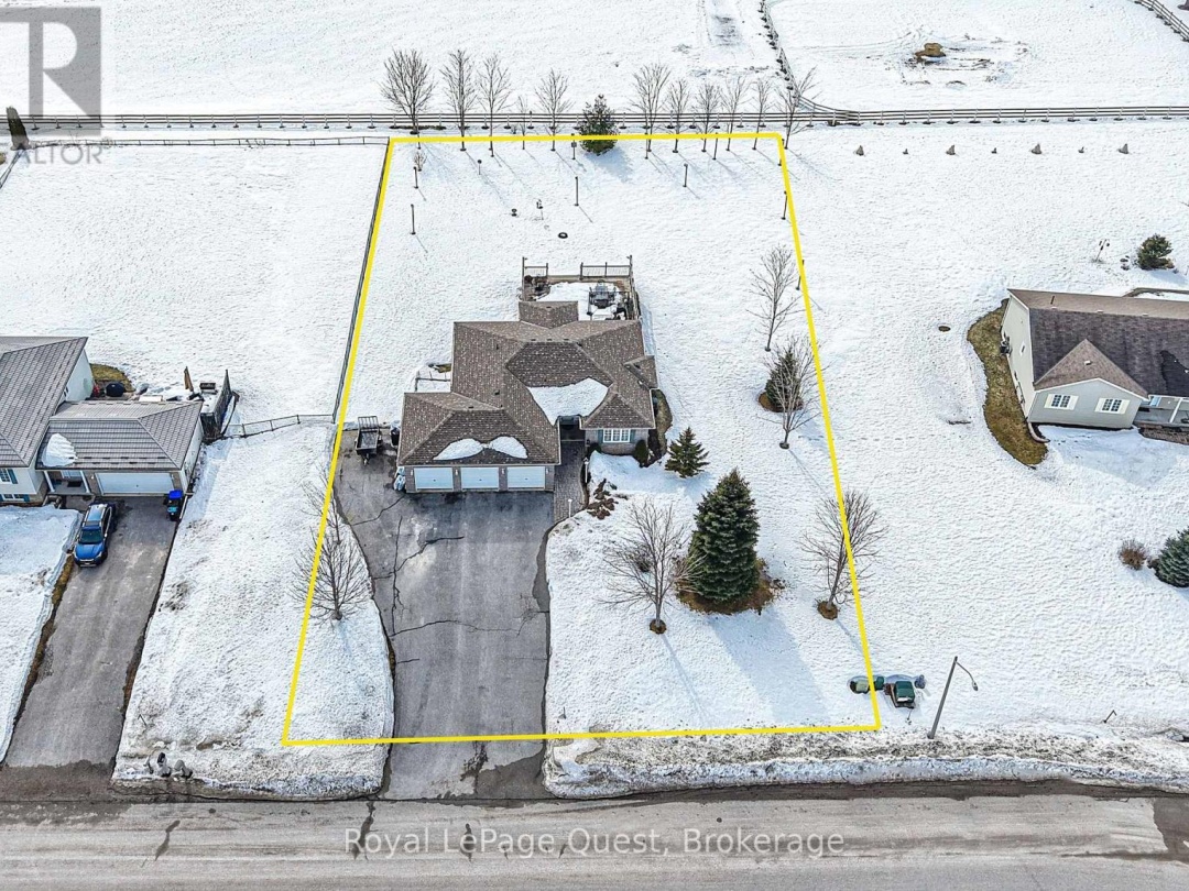 4662 ZACHARY CRESCENT, Ramara (Atherley)