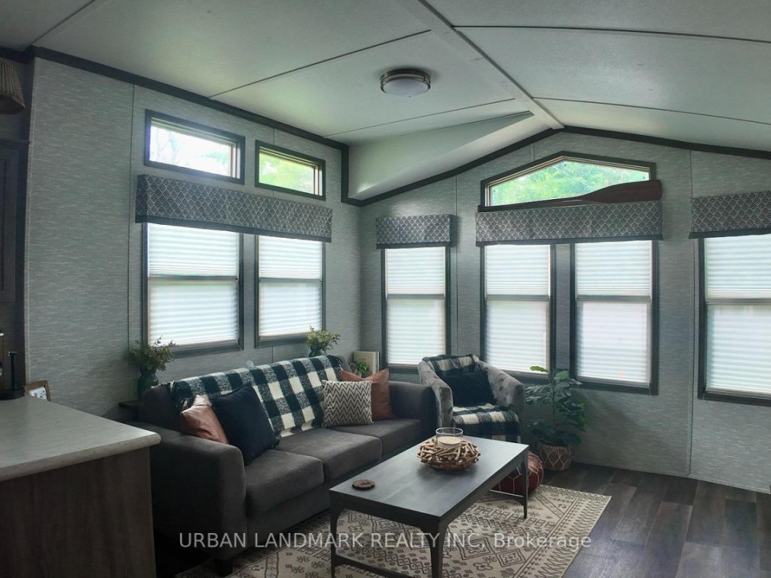 2612 VICTORIA ROAD, Duck Lake