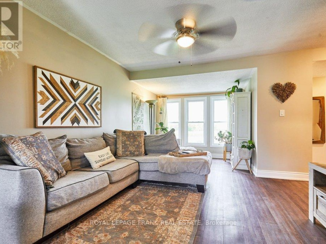 148 KING STREET, Kawartha Lakes (Woodville)