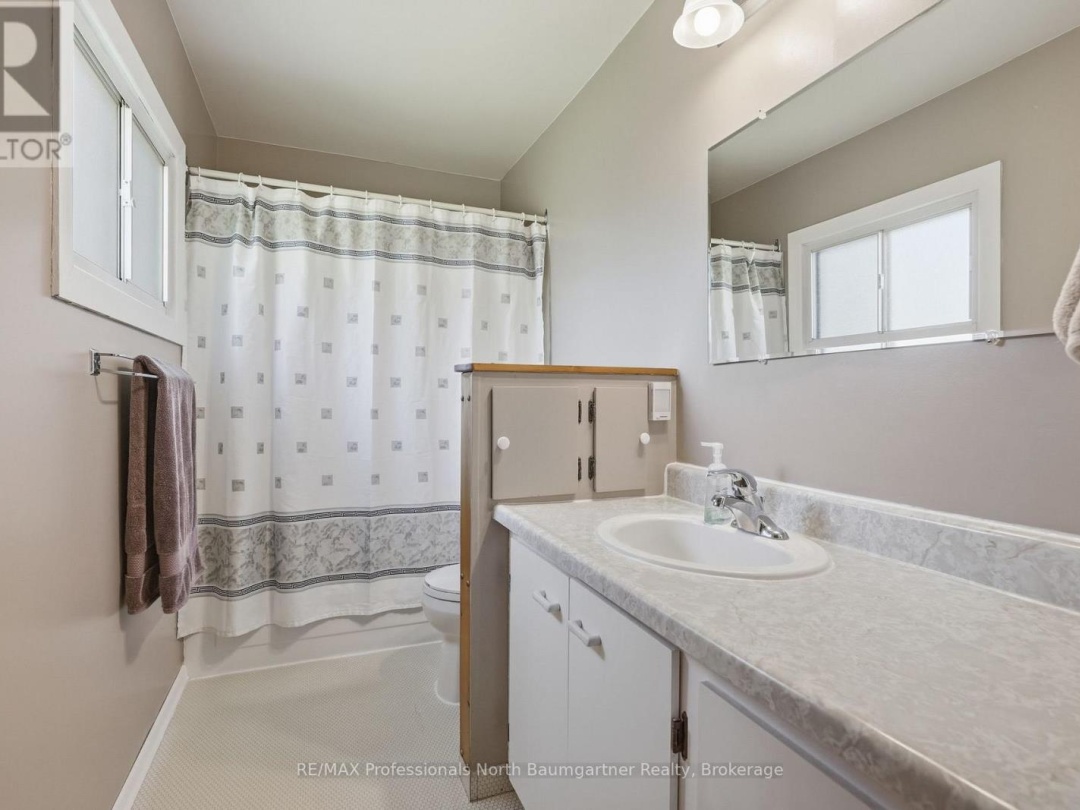 4112 DEEP BAY ROAD, Gull River