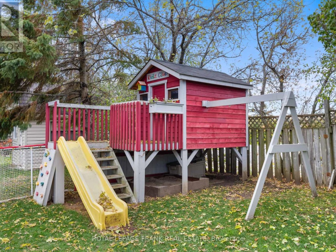 21 BIRCH CRESCENT, Kawartha Lakes (Bobcaygeon)