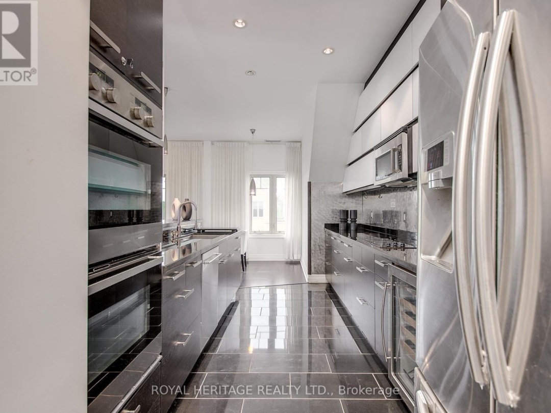605 - 130 STEAMSHIP BAY ROAD, 