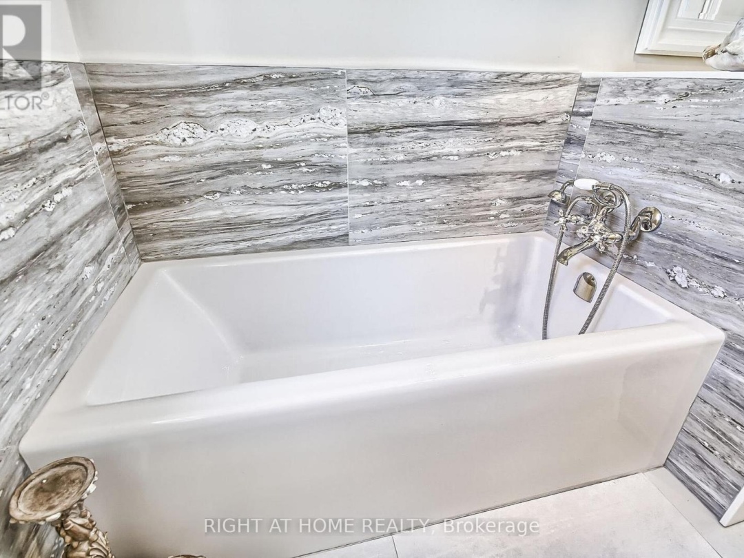 26 BEACH ROAD, Lake Scugog