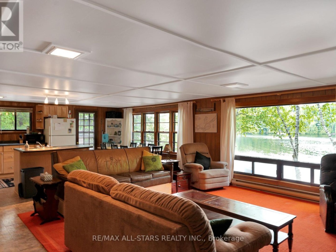 1233 CRYSTAL LAKE ROAD, Crystal Lake