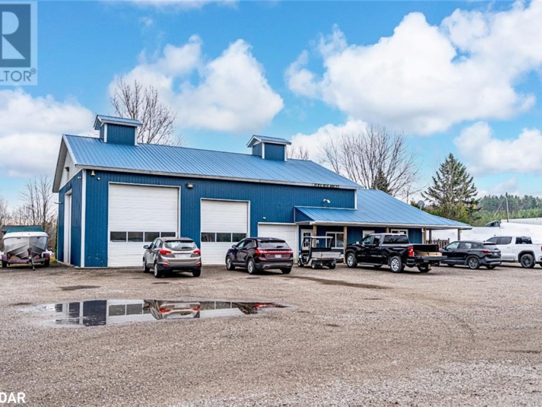 6835 HIGHWAY 93, 