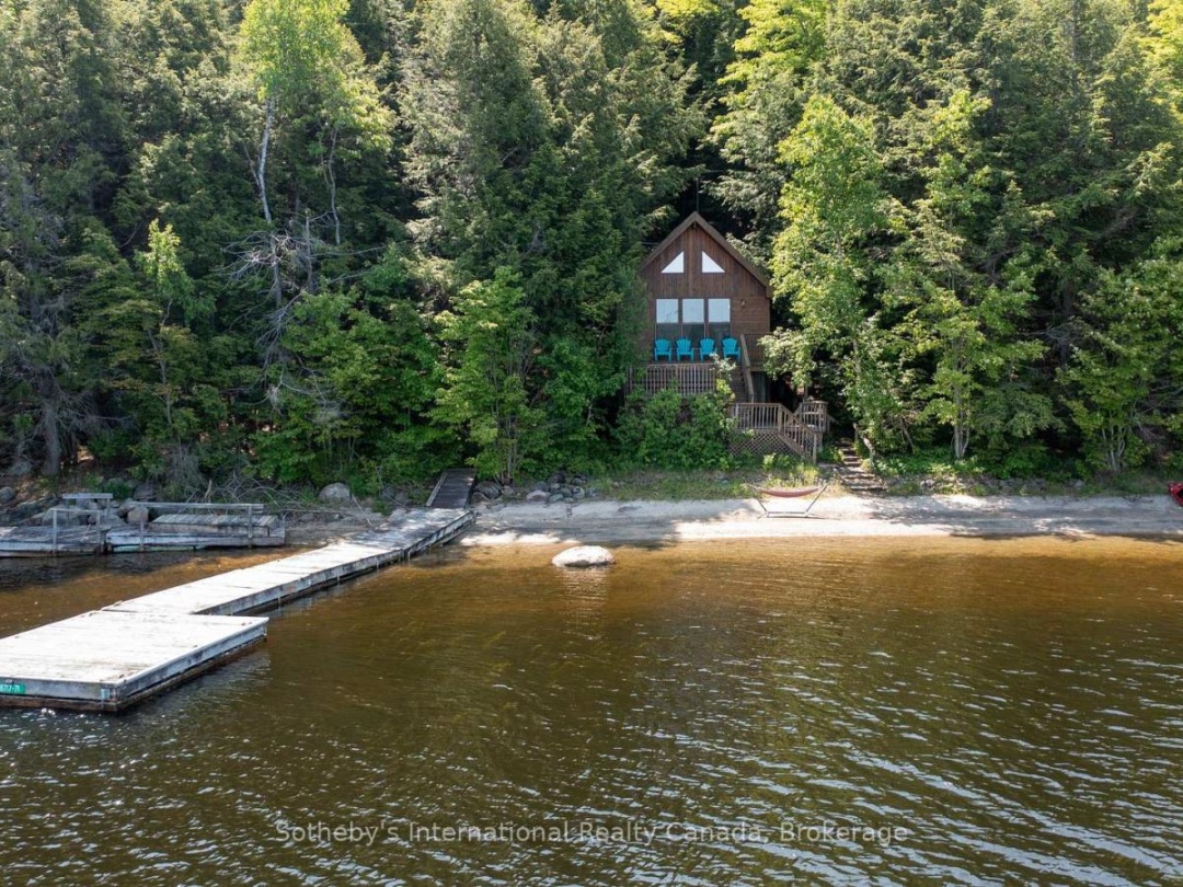 71 B717 ISLAND, Georgian Bay
