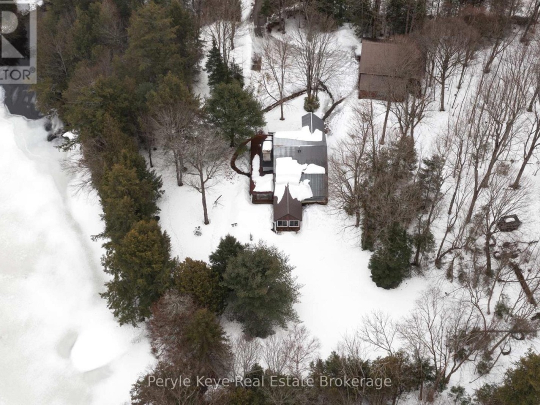 2391 LIMBERLOST ROAD, Dotty Lake
