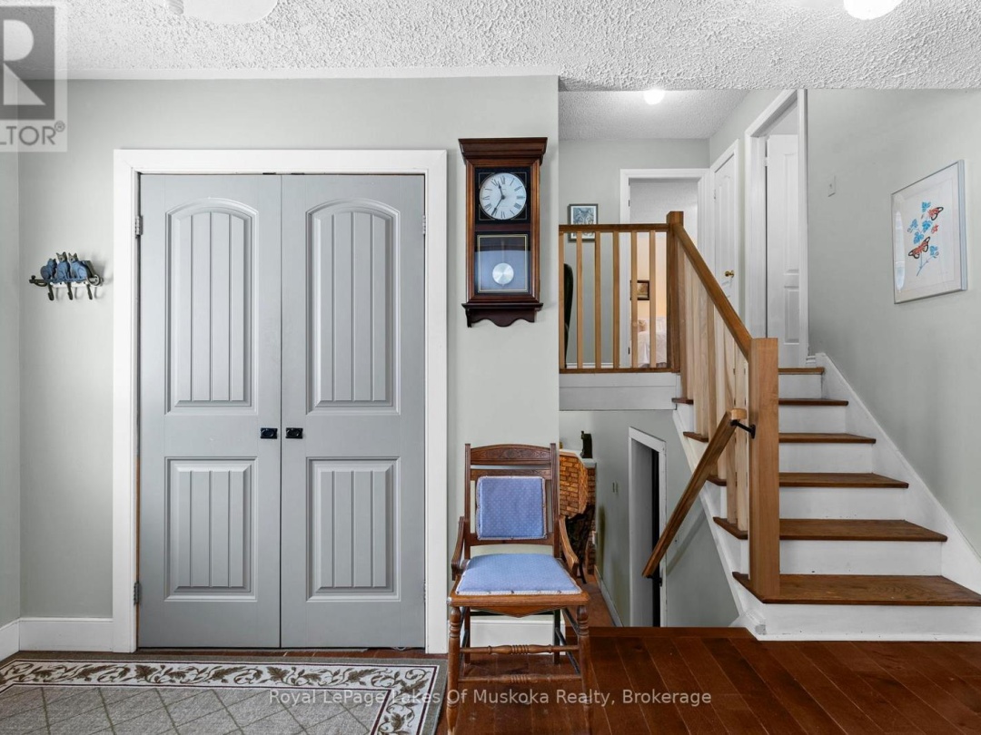 5 BROBST FOREST CRESCENT, 