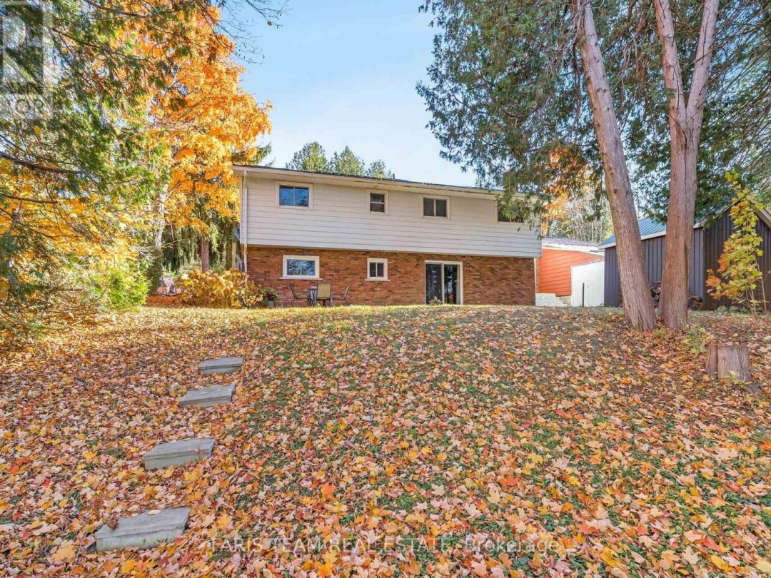 2900 Lakeshore Road E, Oro-Medonte