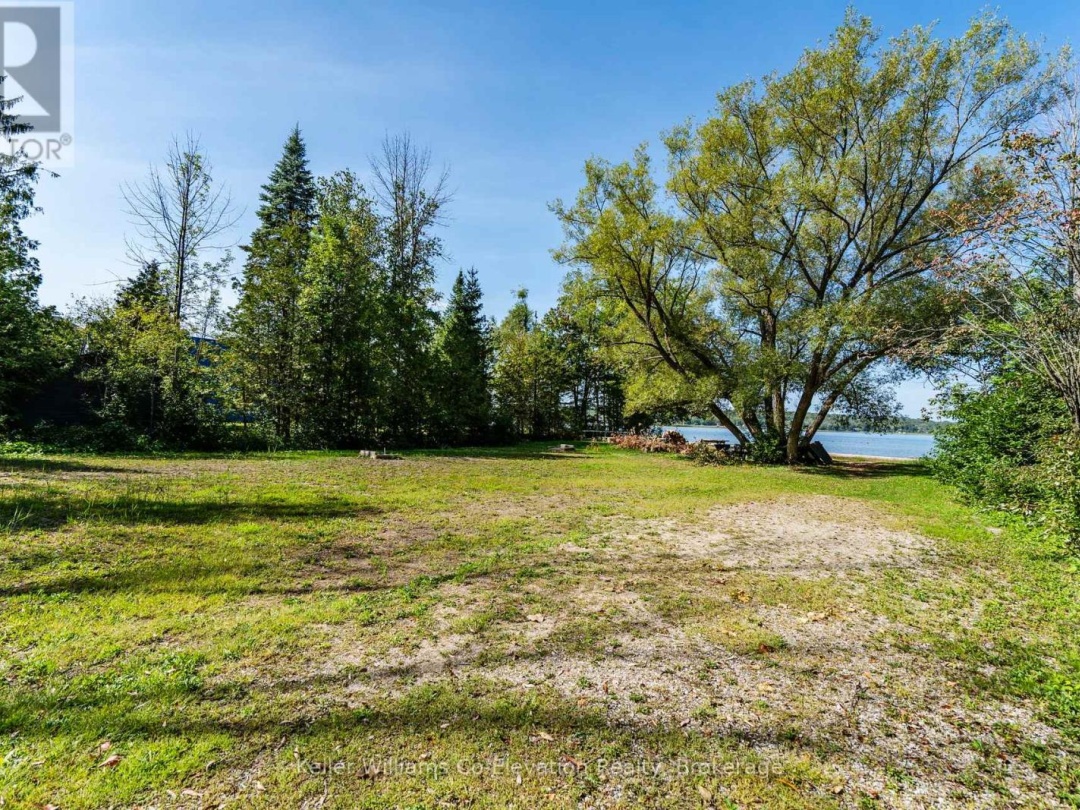 3 CROSSINGVIEW LANE, 