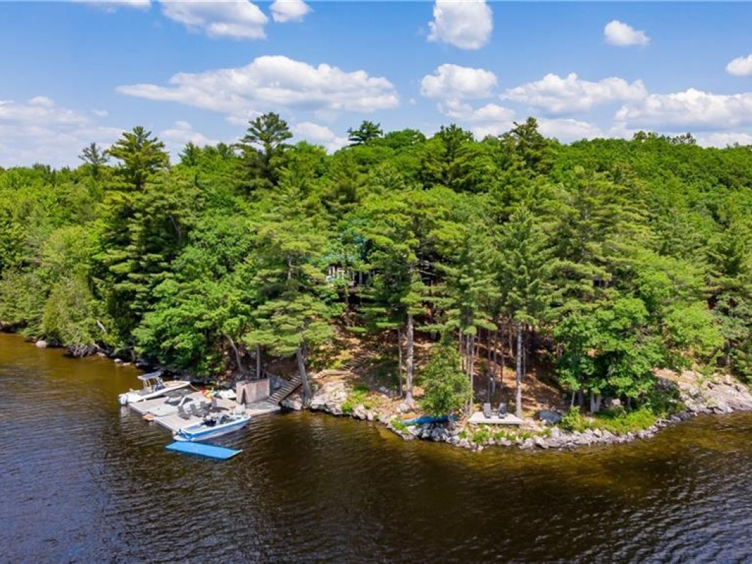 1384 Browning Island, Lake Muskoka