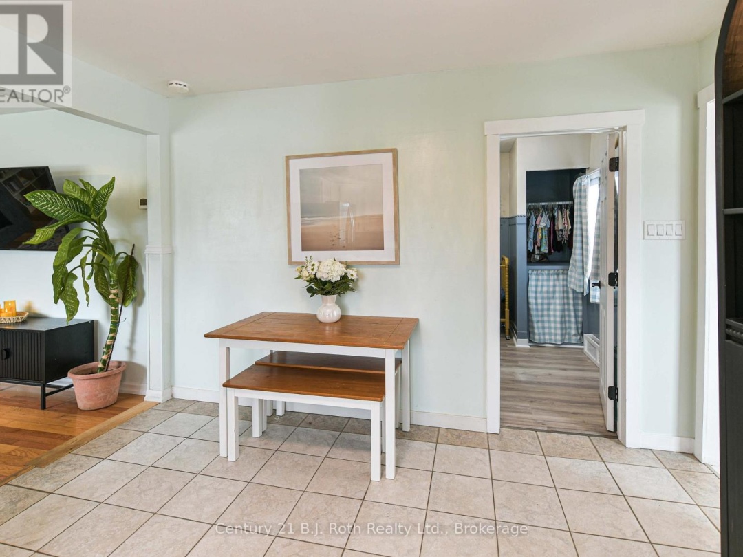 817 EIGHTH AVENUE, Tay (Port McNicoll)