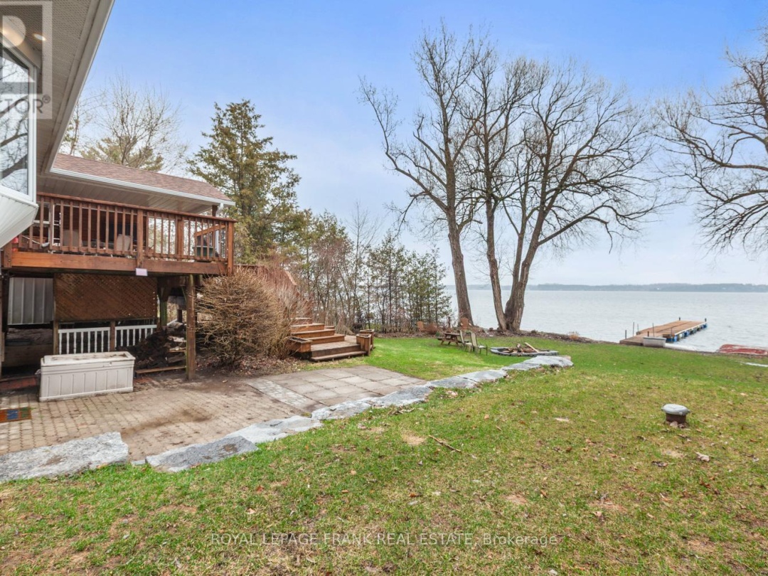 111 BALL POINT ROAD, Lake Scugog