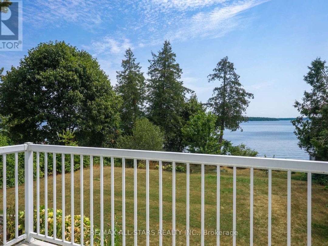 9 BRIAR STREET, Sturgeon Lake