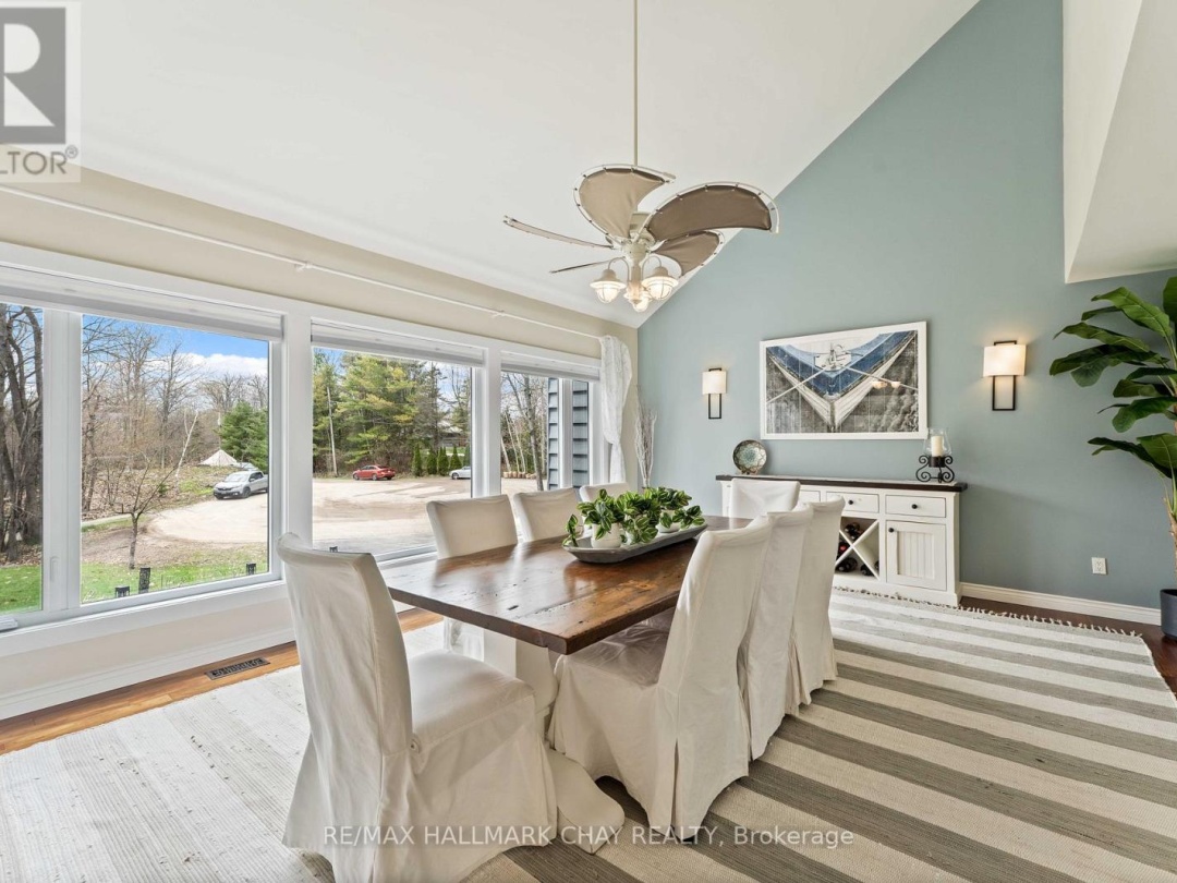 3285 ROCKCLIFFE COURT, Gloucester Pool