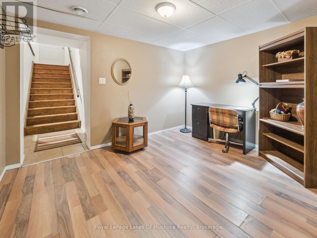 1441 CEDAR LANE, Bracebridge (Macaulay)