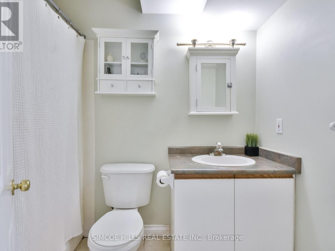 73 VANESSA DRIVE, 