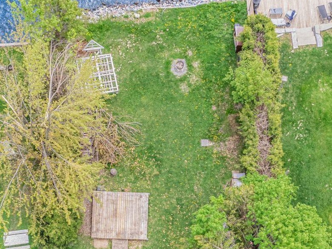 1947 WOODS BAY ROAD, Lake Couchiching