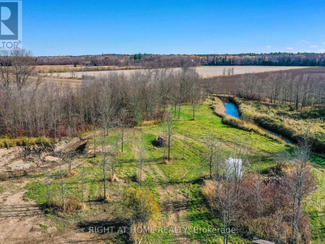 2293 HAMPSHIRE MILLS LINE, North River