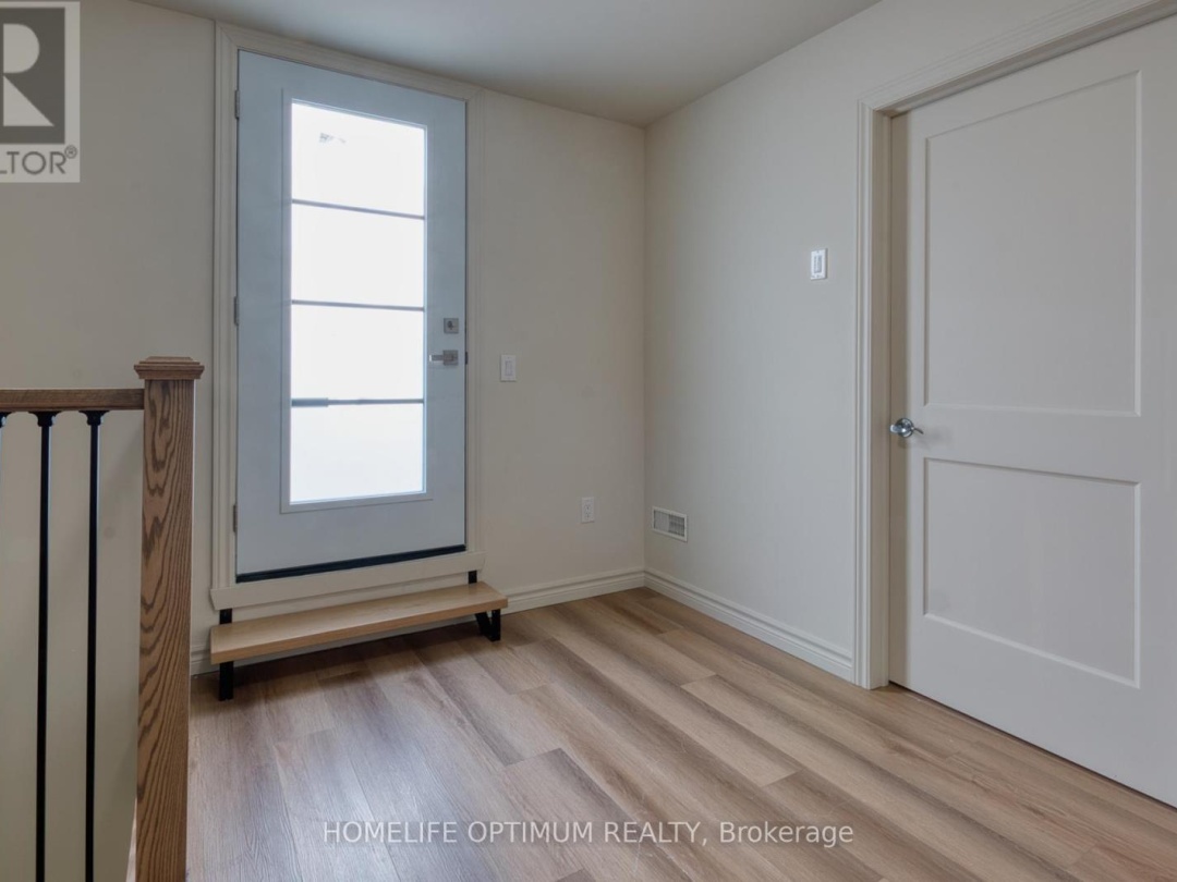 204 - 12 SUNCREST LANE, Fairy Lake