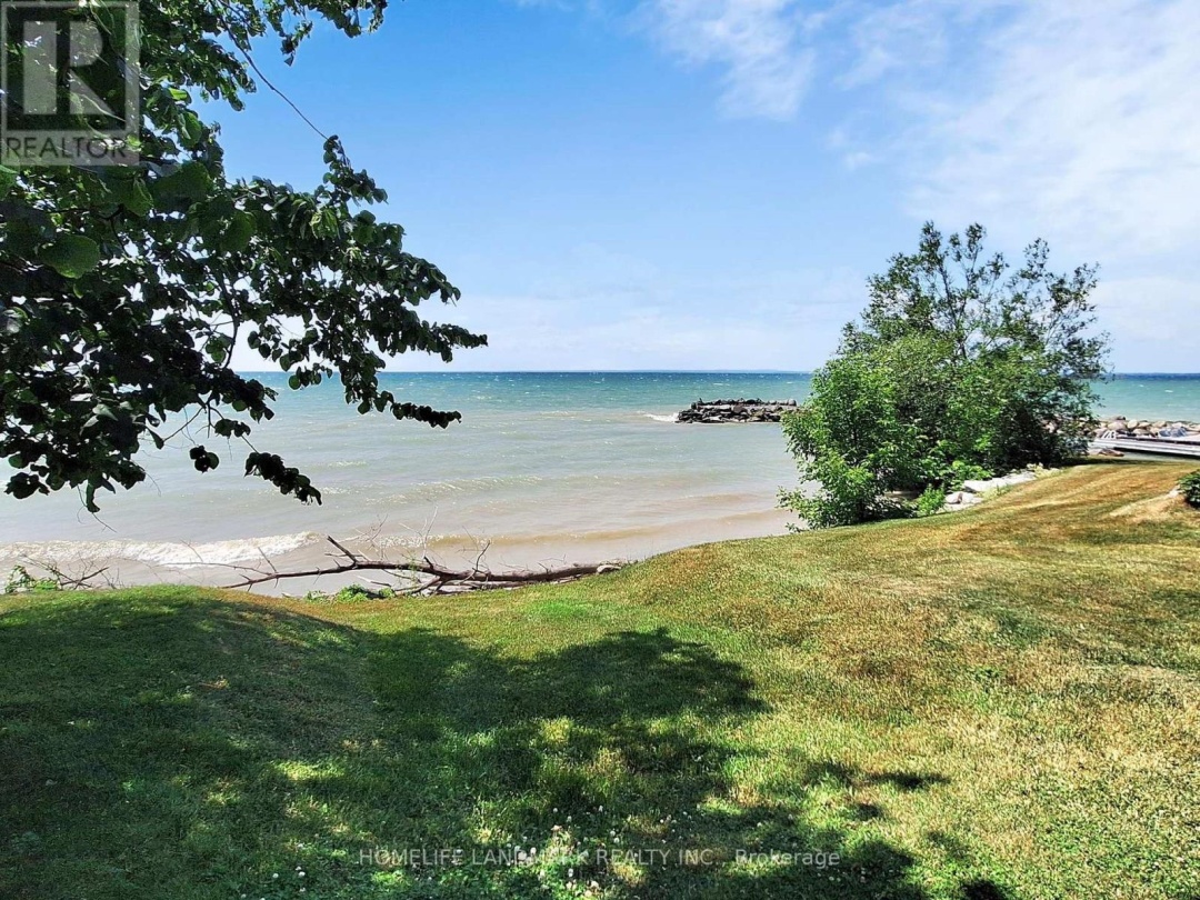 1662 LAKESHORE DRIVE, Lake Simcoe