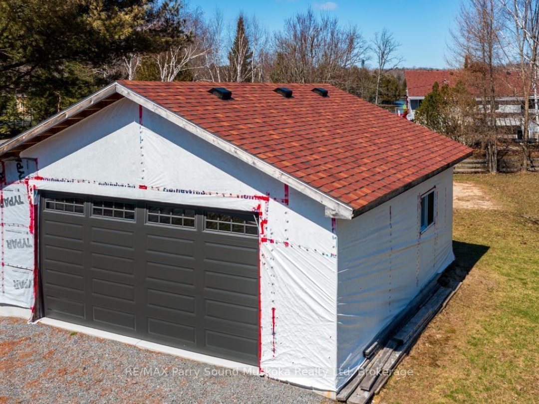 5 MEHARG DRIVE, Manitouwabing Lake