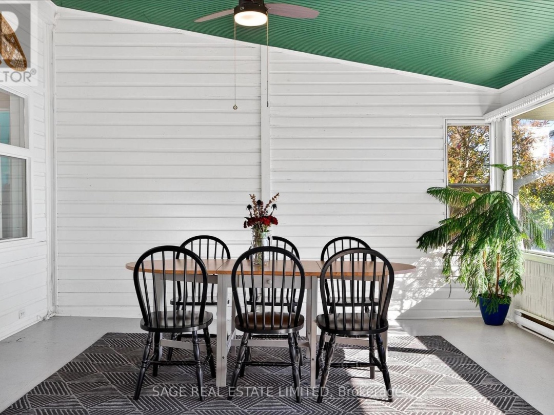 33 NORTH WATER STREET, 