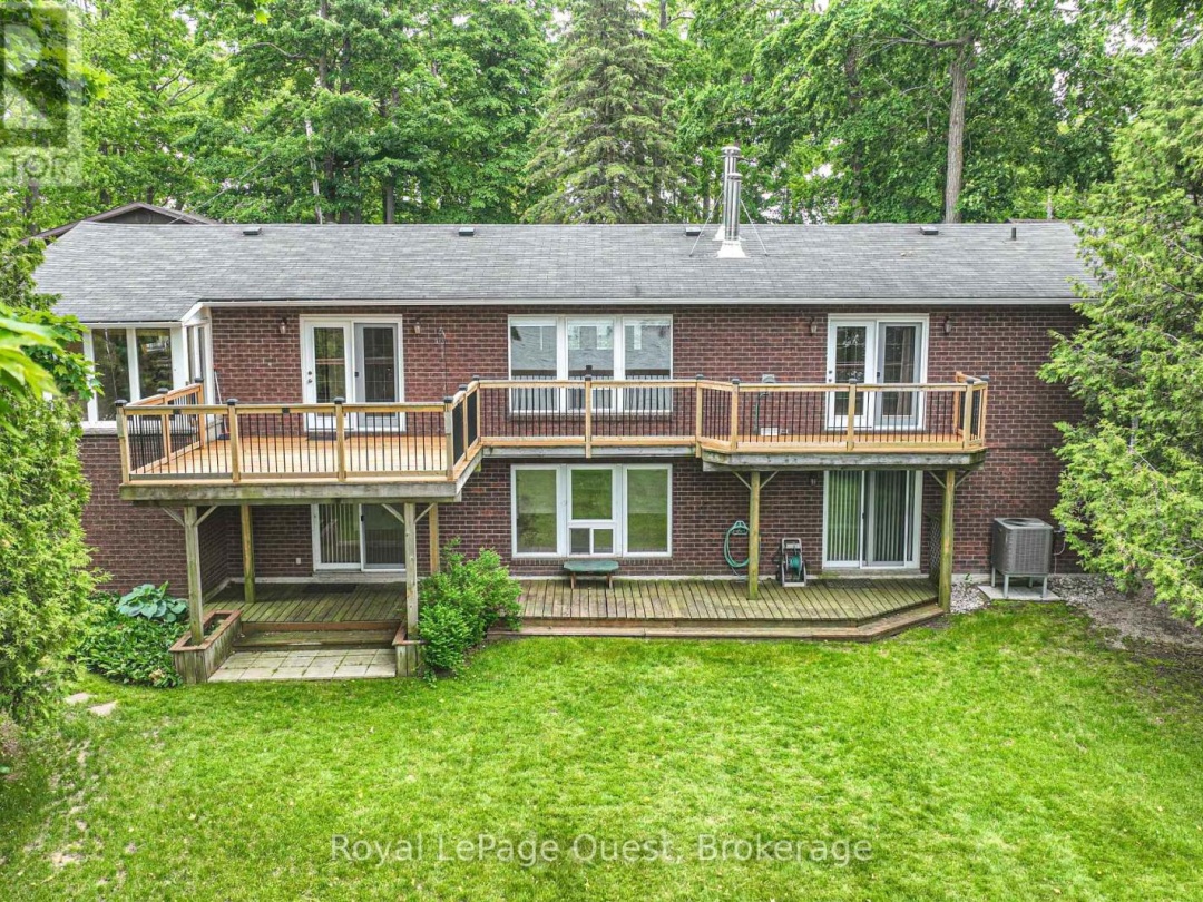 27 HEYDEN AVENUE, Lake Simcoe