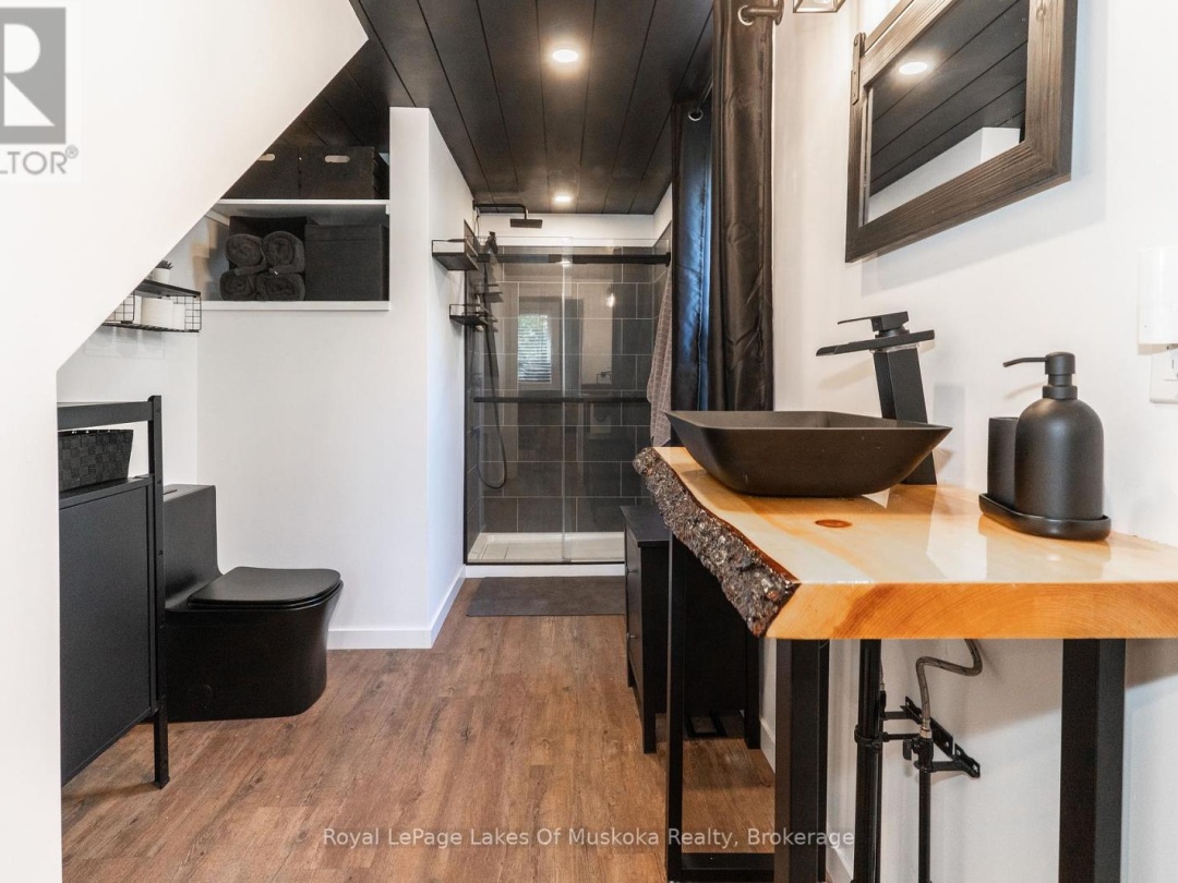 570 PINEDALE ROAD, 