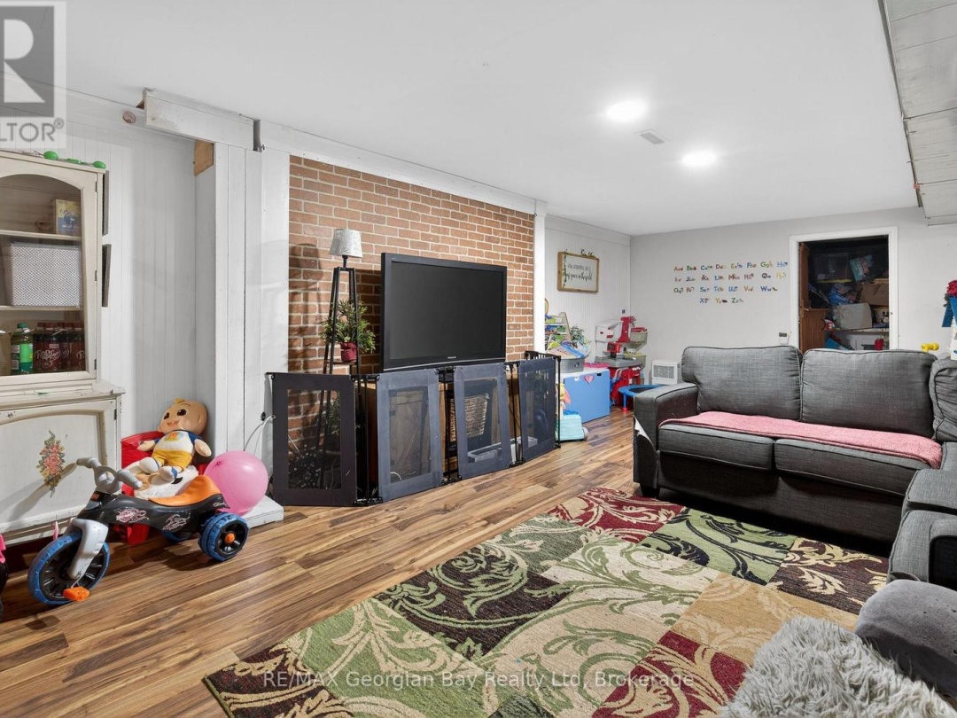 480 BRODERICK STREET, Tay (Port McNicoll)