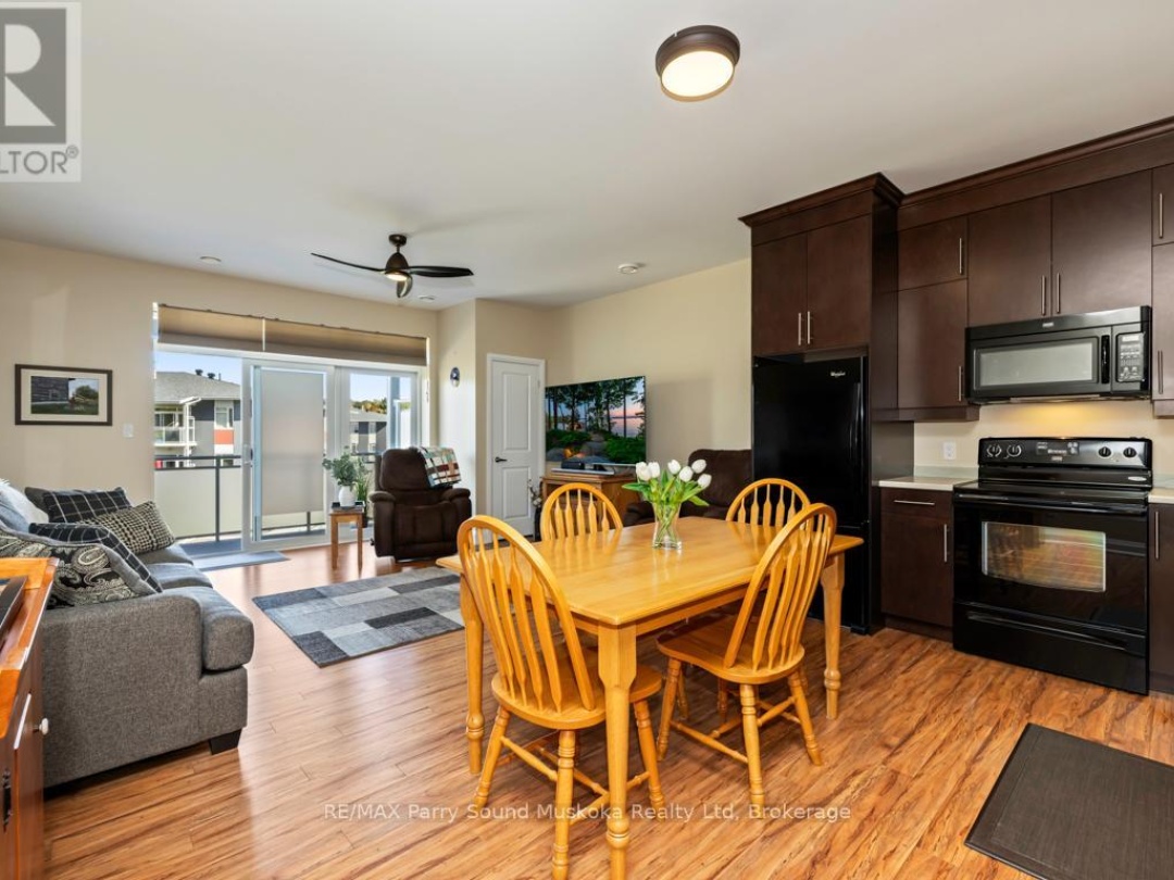 303 - 20D SILVER BIRCH COURT, 