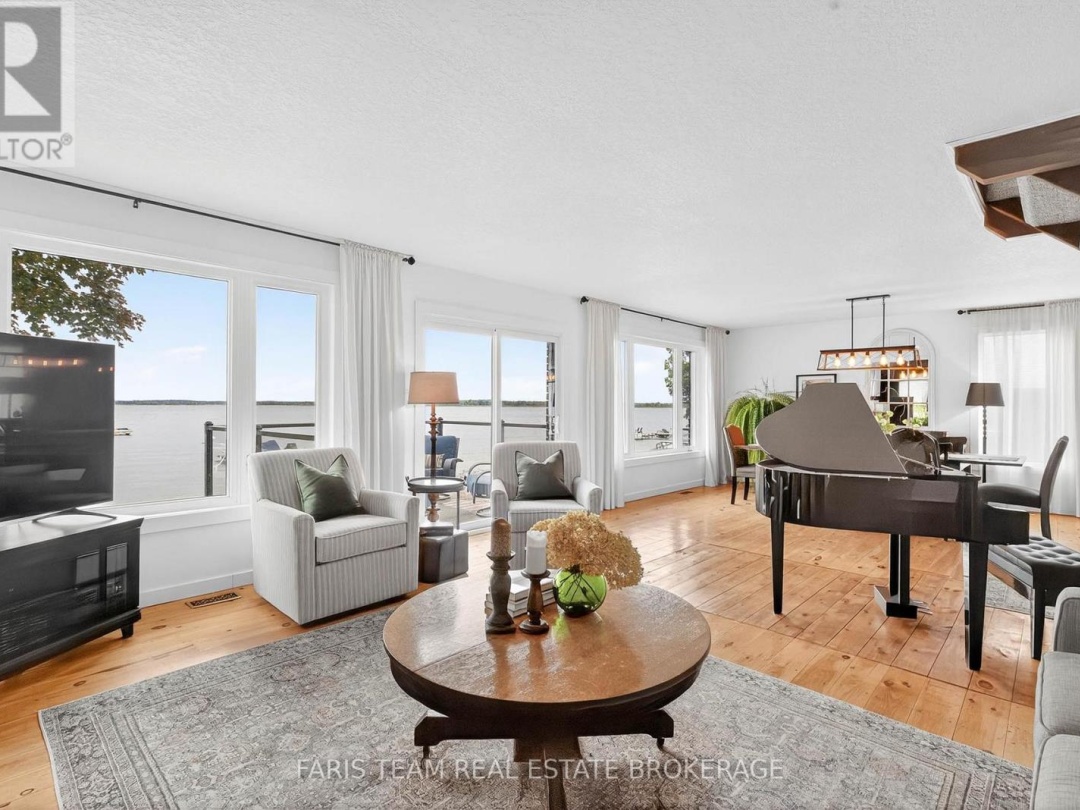 238 ROBINS POINT ROAD, Georgian Bay