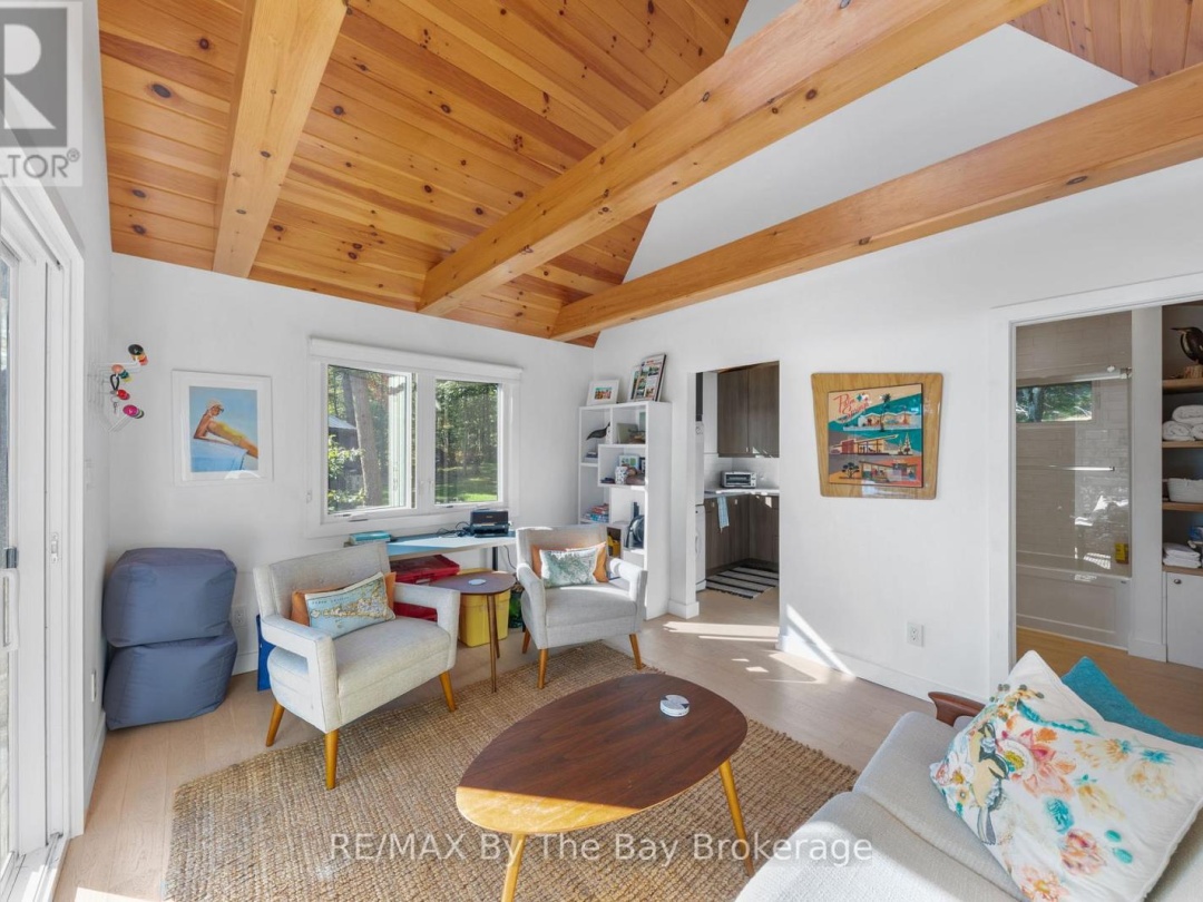 18152 GEORGIAN BAY SHORE, Georgian Bay
