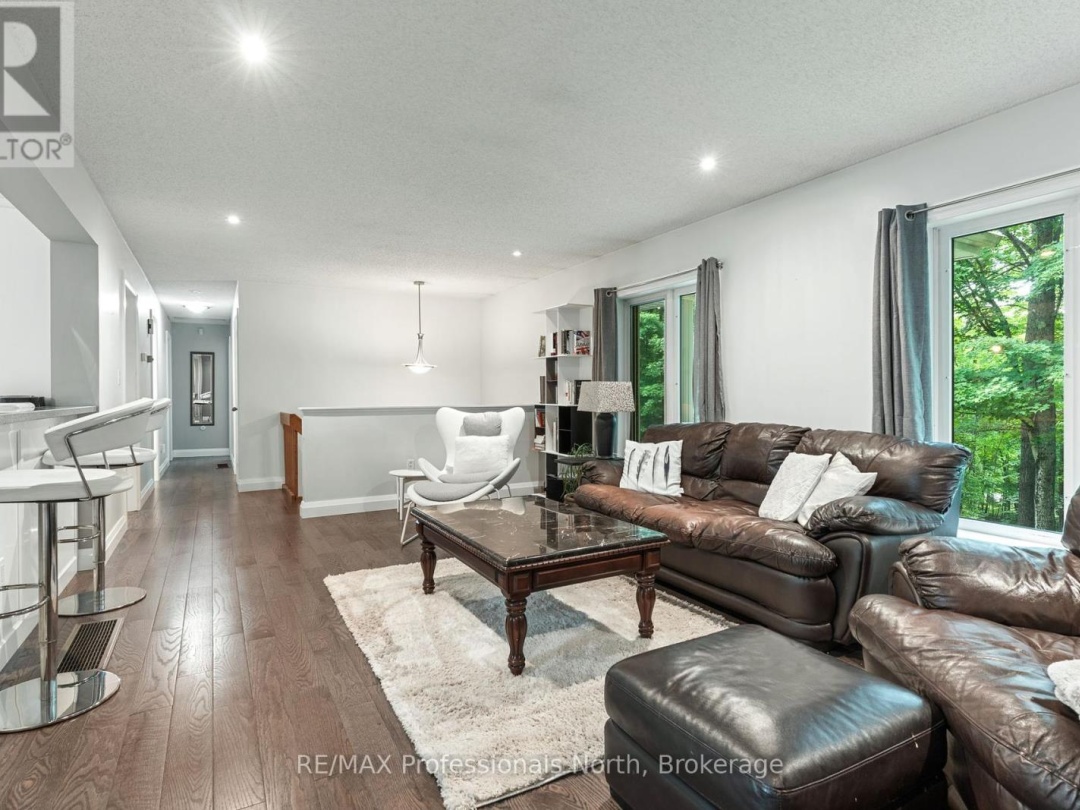 1277 HORSESHOE LAKE ROAD, 