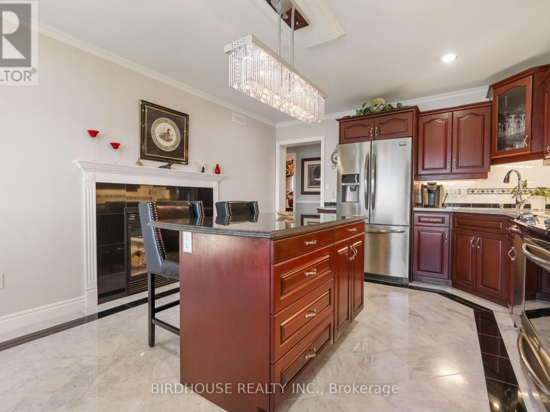 145 BEEHIVE DRIVE, Sturgeon Lake
