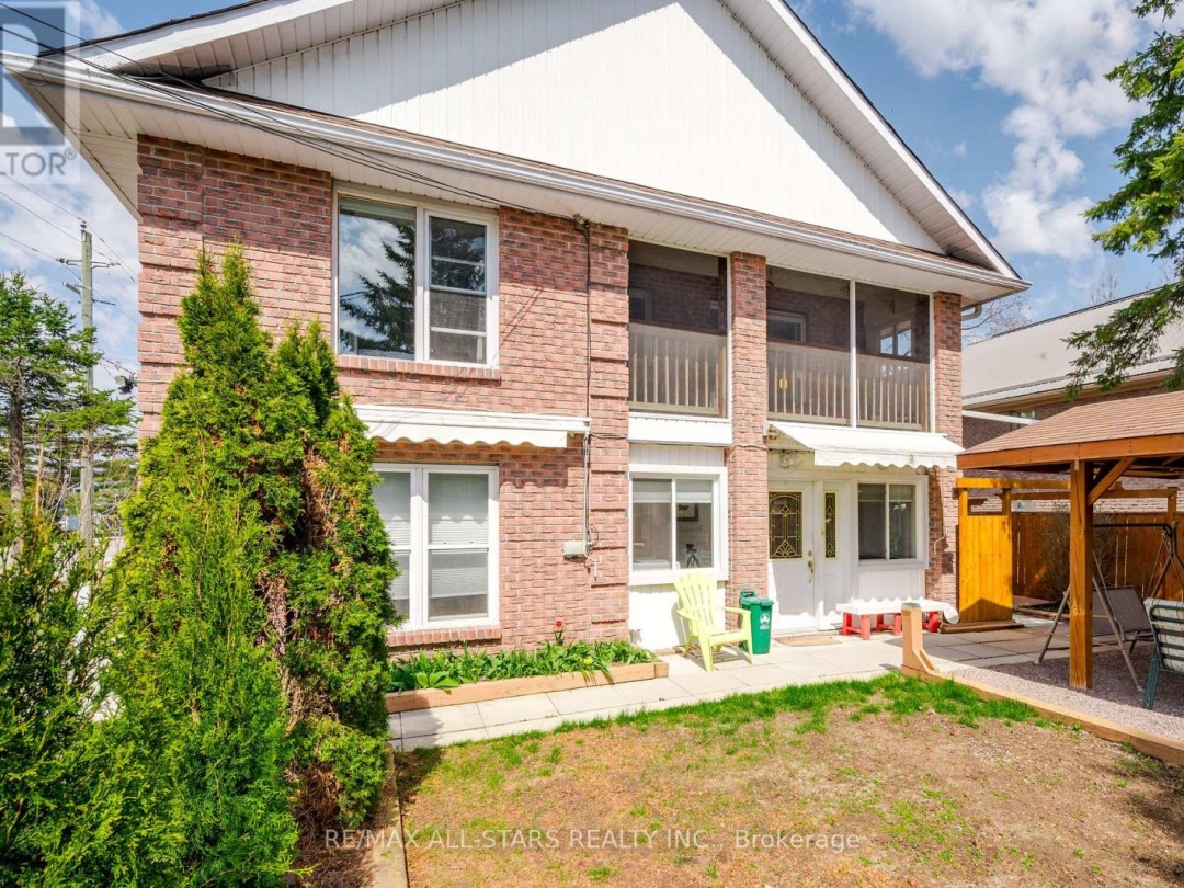 53 HELEN STREET, Kawartha Lakes (Bobcaygeon)