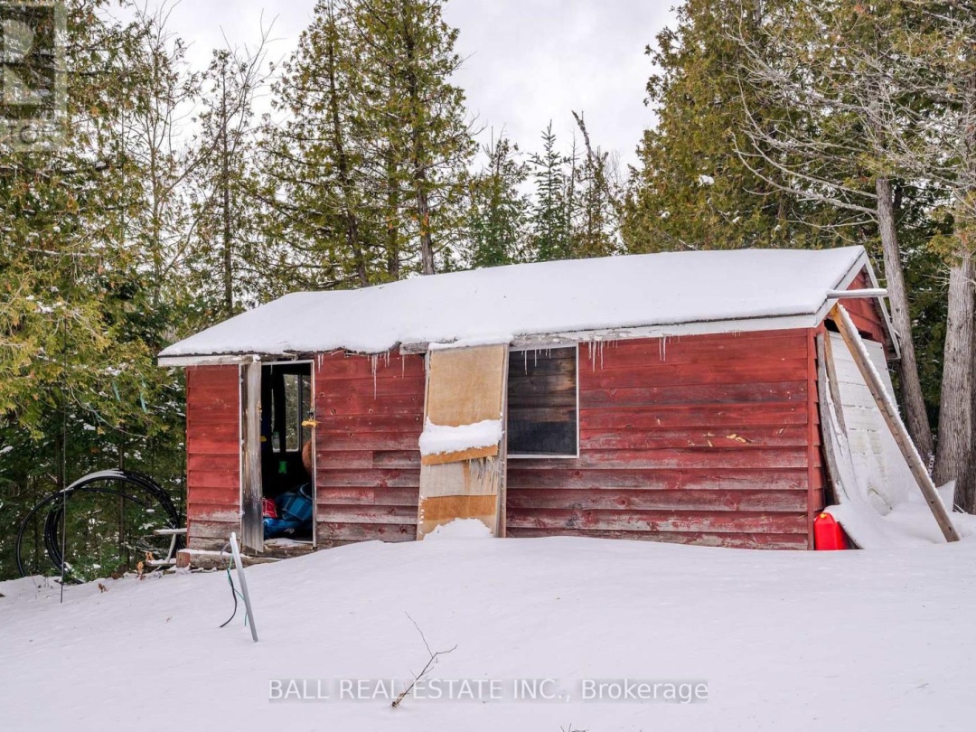 25 FIRE ROUTE 330 (NORTHSHORE RD), Fortescue Lake