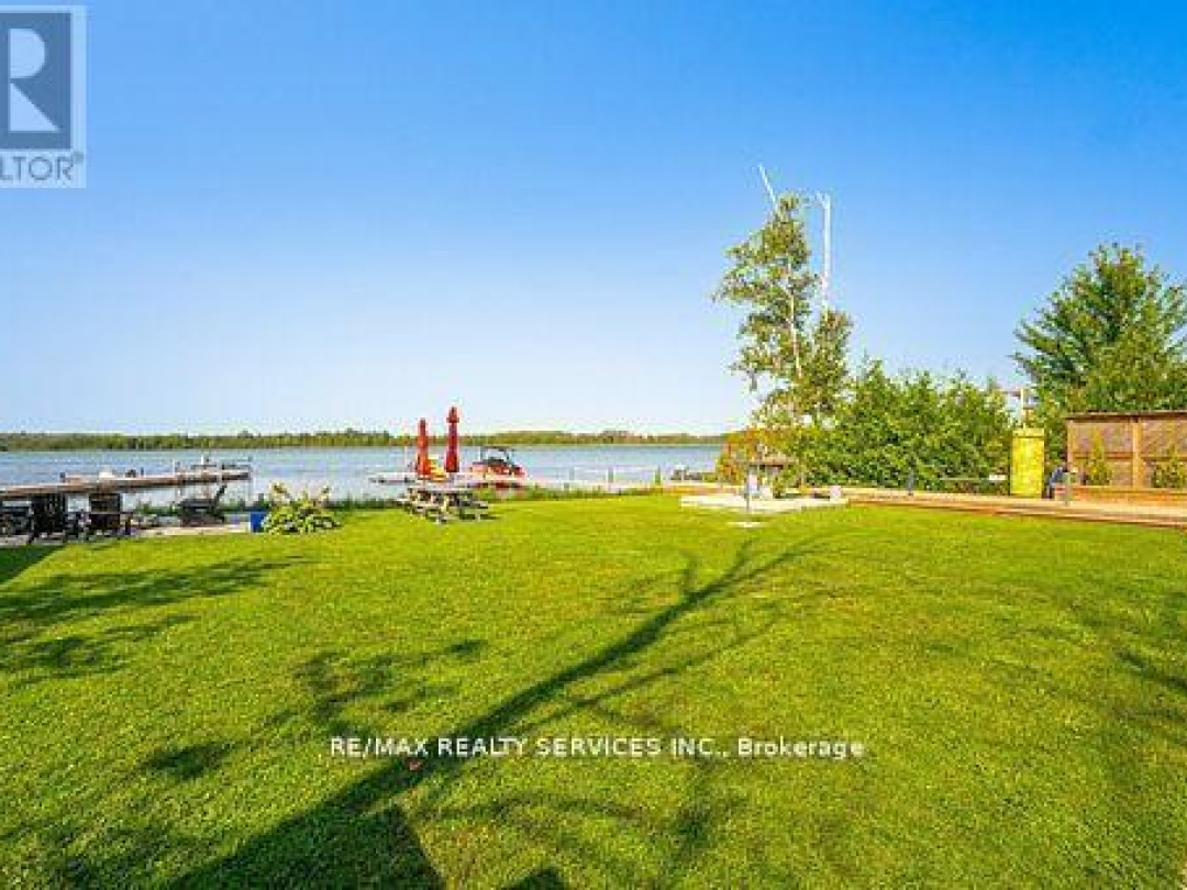 28 ELDONIA ROAD, Canal Lake