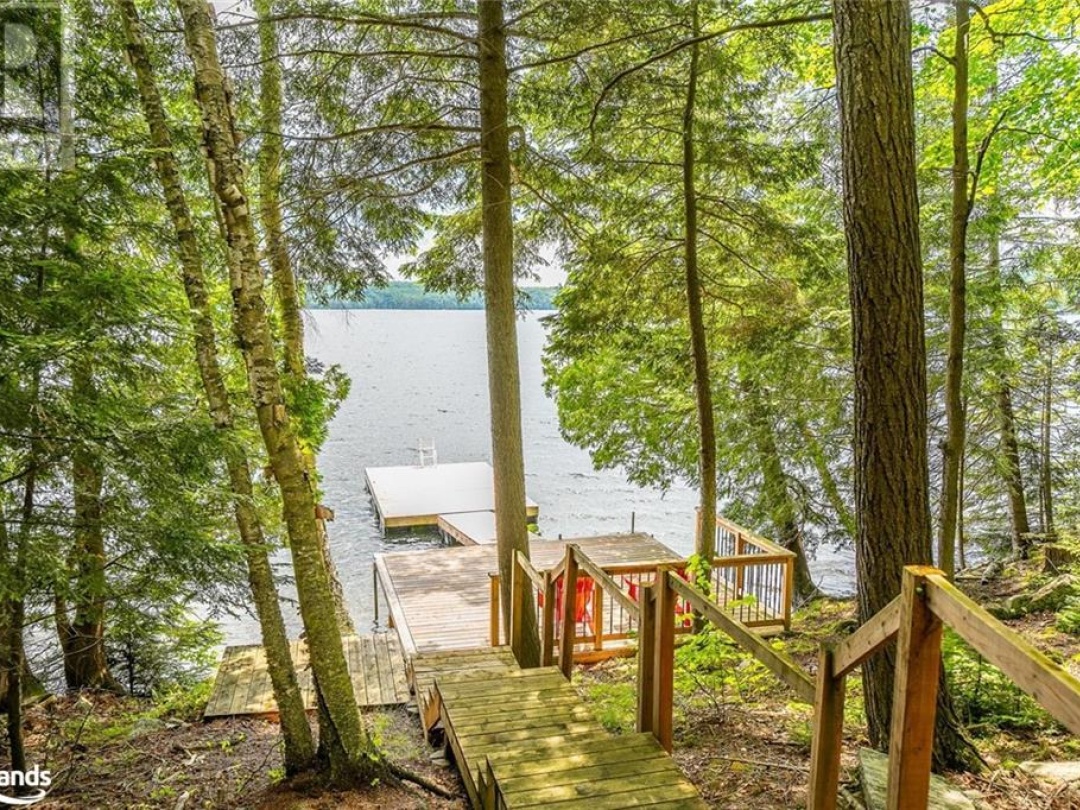 1069 Major Trail, Miskwabi Lake