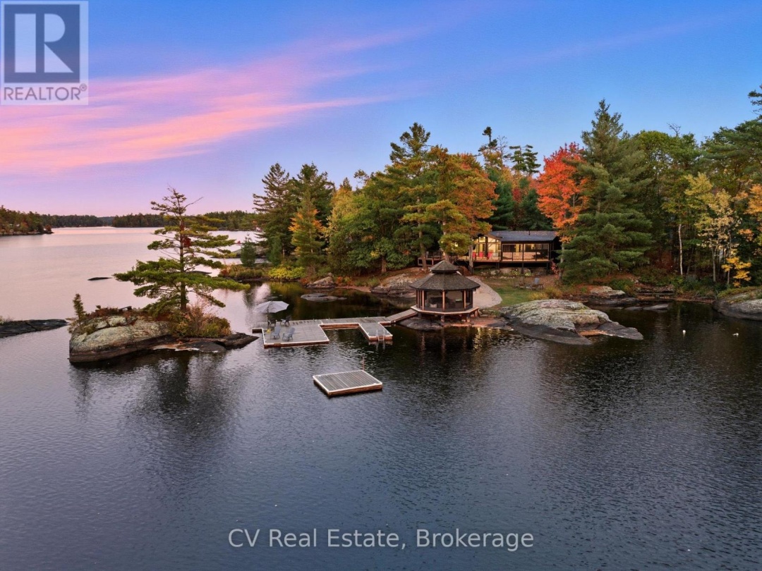 1069 WHITE EAGLE ROAD, Kahshe Lake