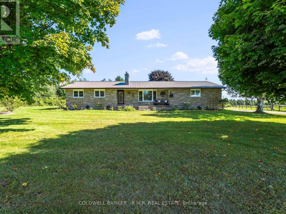 1076 Sandringham Road, Kawartha Lakes