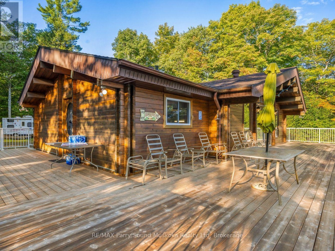 30 OLD SIDS ROAD, Little Whitefish Lake