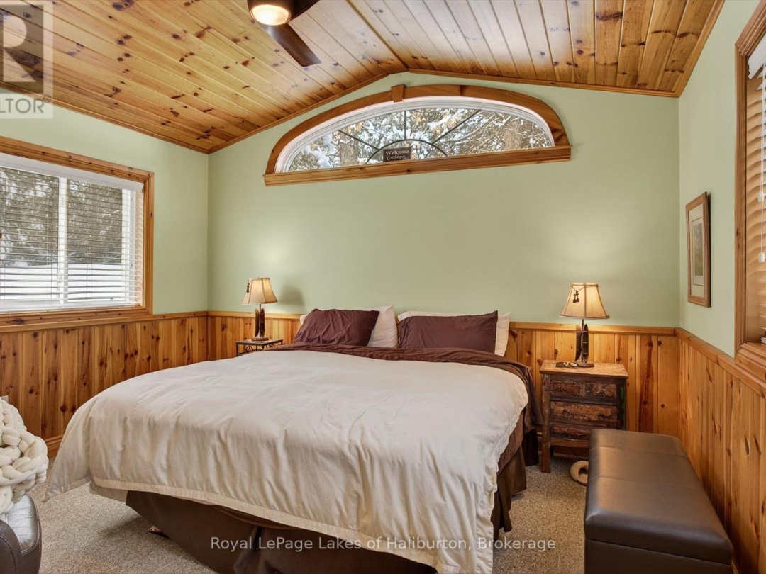 54 CLEARVIEW DRIVE, Crystal Lake