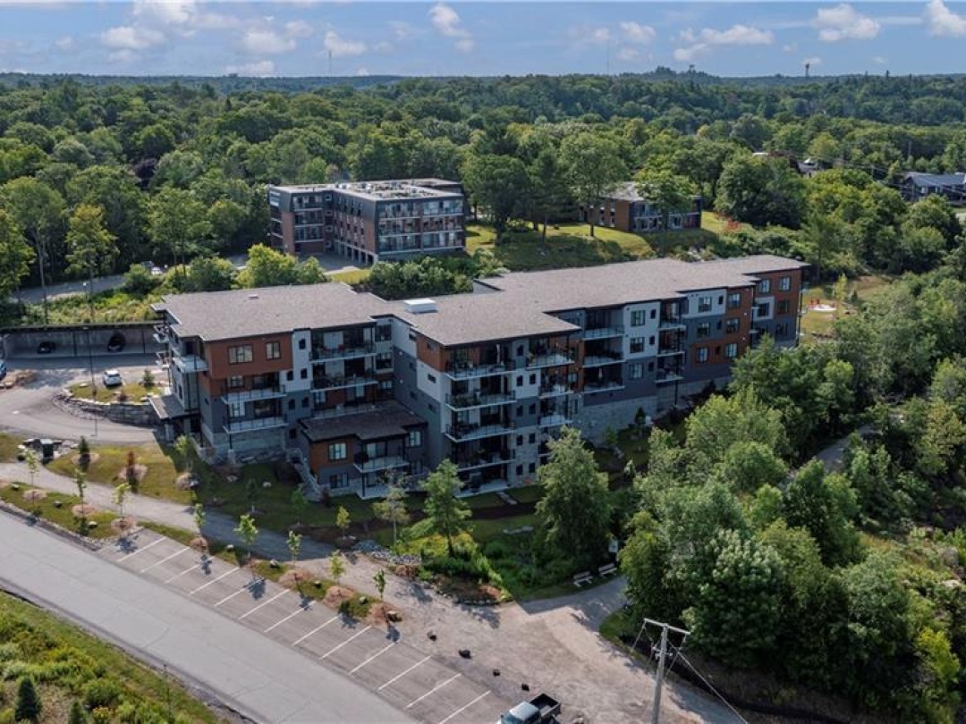 20 Salt Dock Road Unit# 209, Georgian Bay