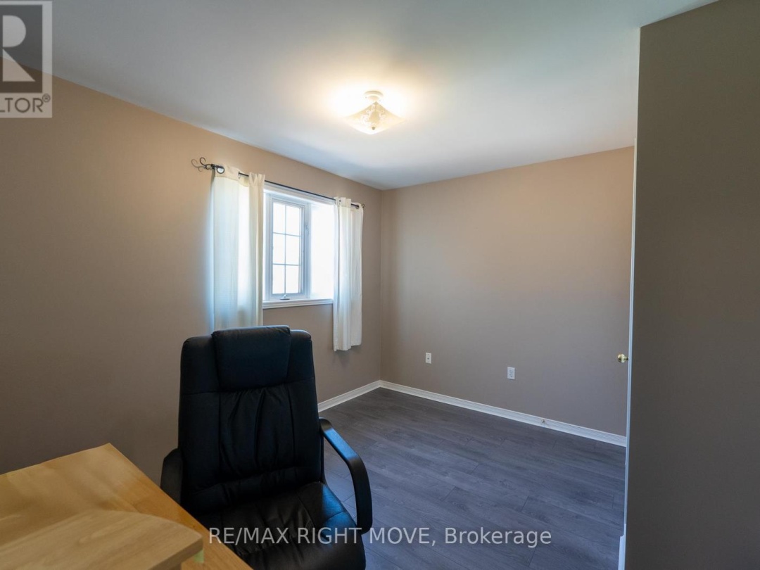 147 JULIA CRESCENT, 