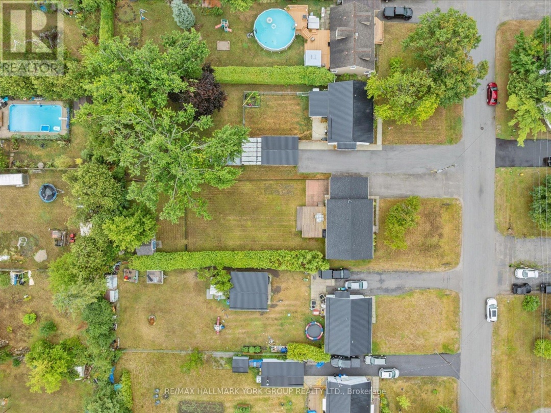 276 CHURCH STREET, Lake Simcoe
