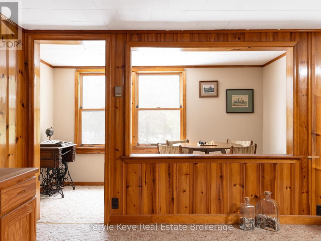 2391 LIMBERLOST ROAD, Dotty Lake