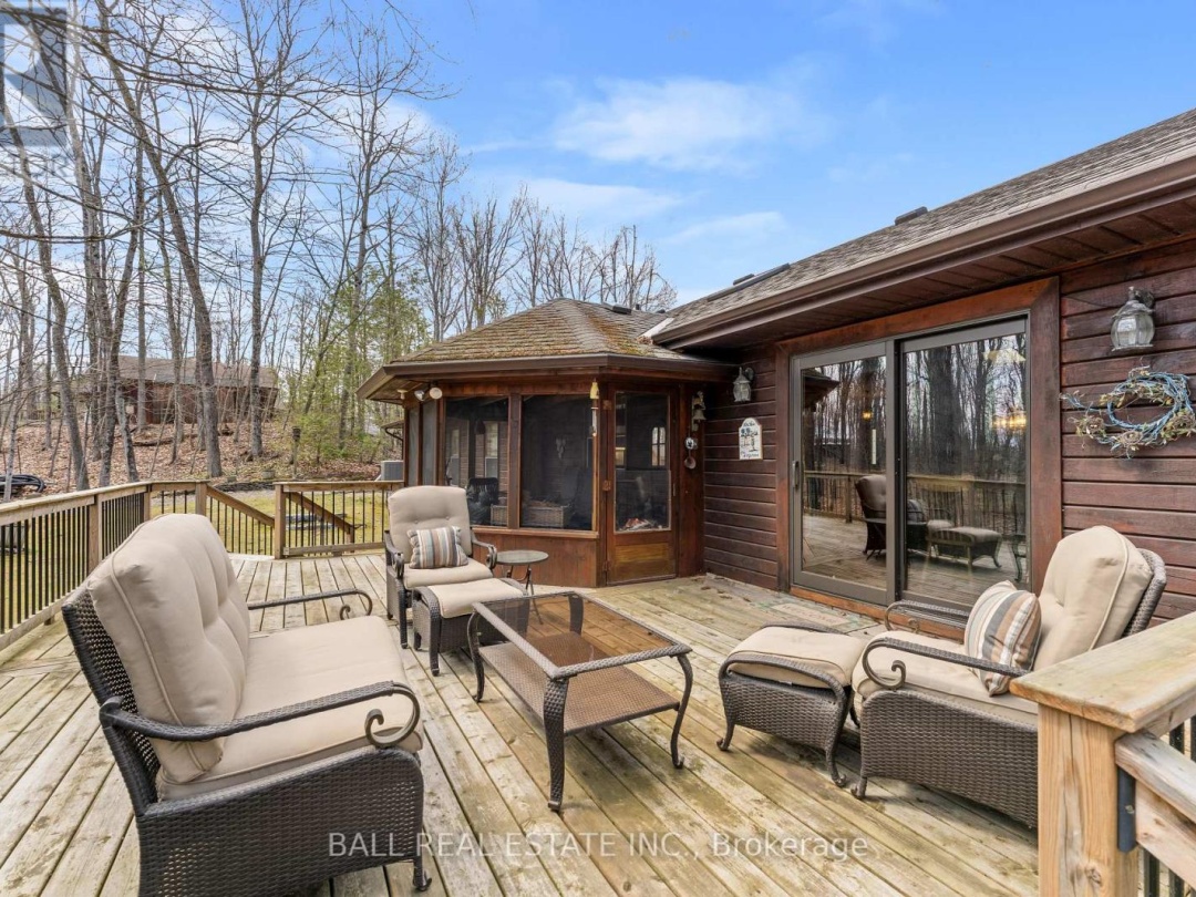 48 STANLEY DRIVE, Kawartha Lakes (Fenelon Falls)