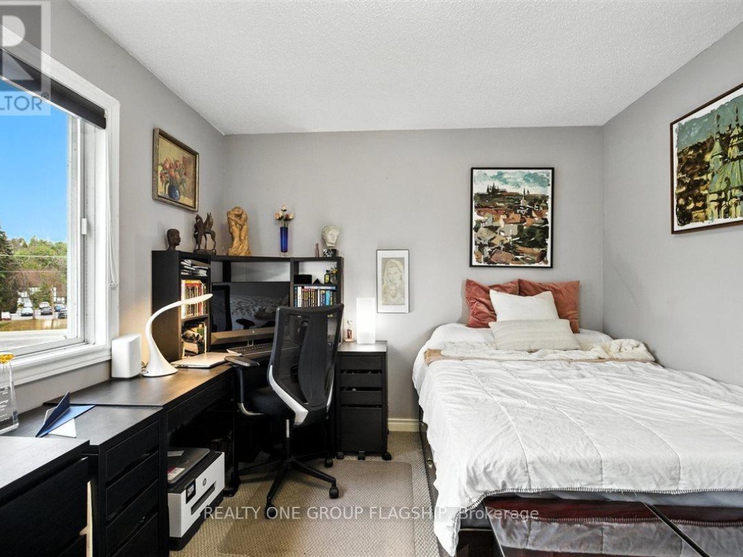 12 - 24 LAGUNA PARKWAY, Lake Simcoe